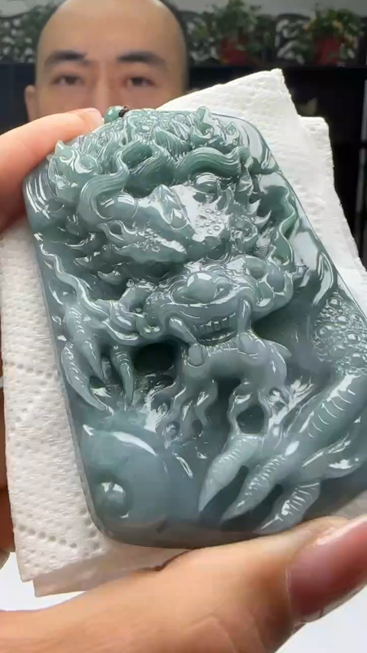【闪购商品】翡翠颈饰未镶嵌天然翡翠A货吊坠