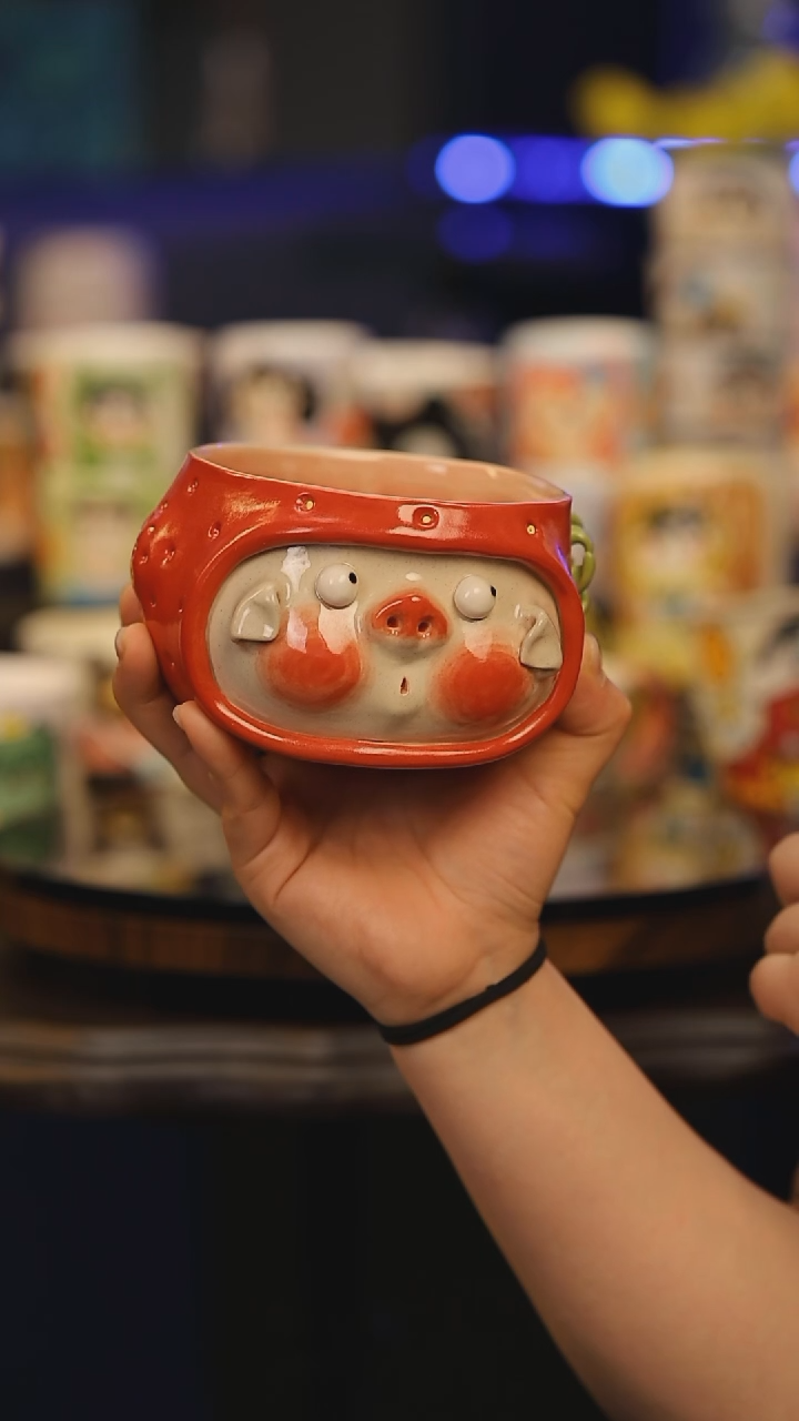 【闪购商品】摆件景德镇釉下彩绘设计师款式陶瓷