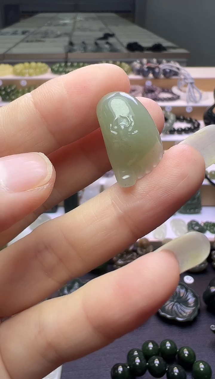 颈饰未镶嵌和田玉175号链接