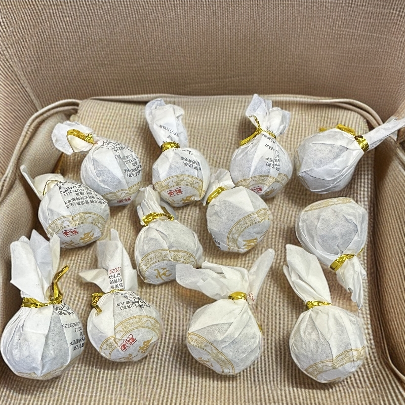 云南临沧忙肺普洱茶生茶龙珠茶叶（12颗）