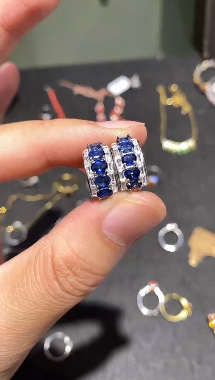 耳饰蓝宝石银S925镶嵌耳钉