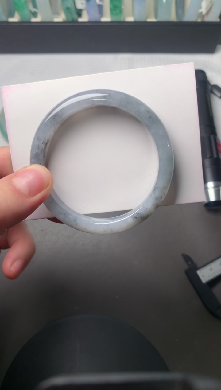 【闪购商品】翡翠手镯未镶嵌53.2*10*7.2