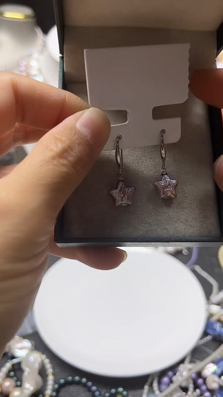 颈饰未镶嵌淡水珍珠多人