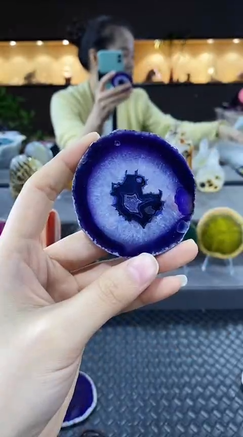 未镶嵌颈饰玛瑙/玉髓石**姐玛瑙