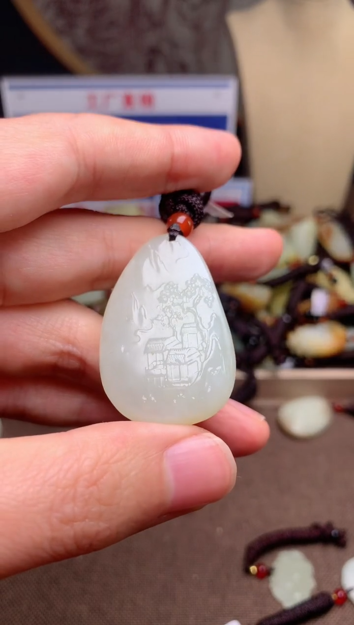 【闪购商品】和田玉颈饰未镶嵌1