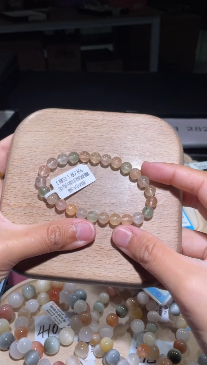 【闪购商品】水晶手链未镶嵌280号多样性发货一EE 7+