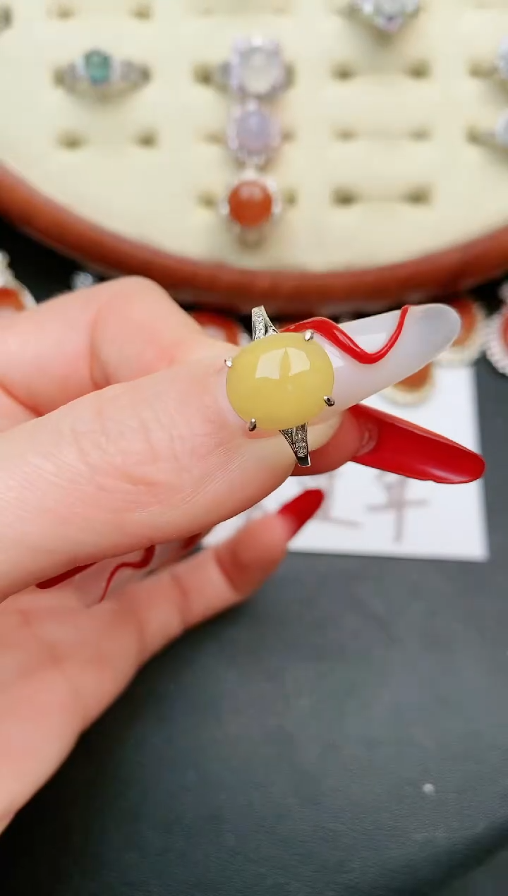 【闪购商品】翡翠戒指银S925镶嵌.....