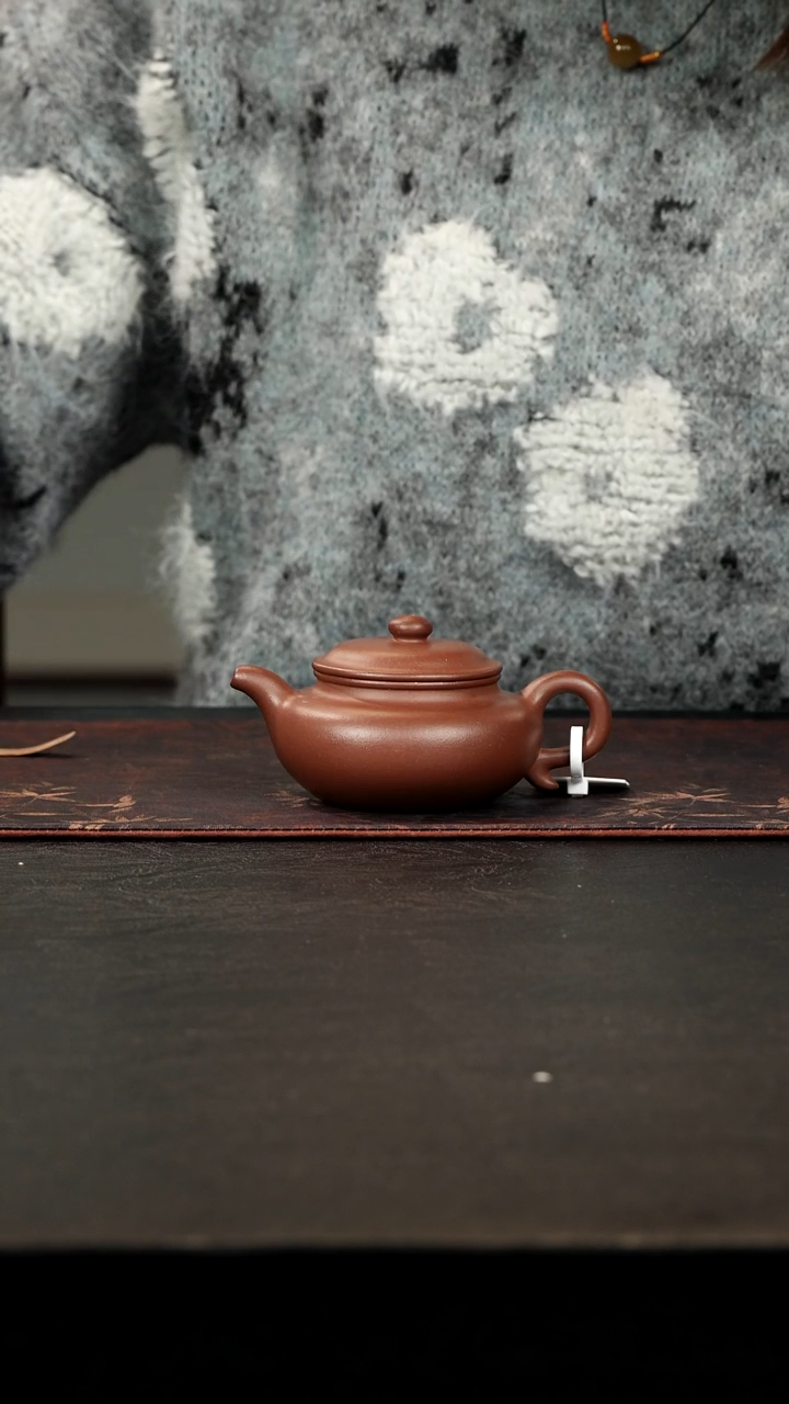 茶壶紫砂底槽青仿古140cc