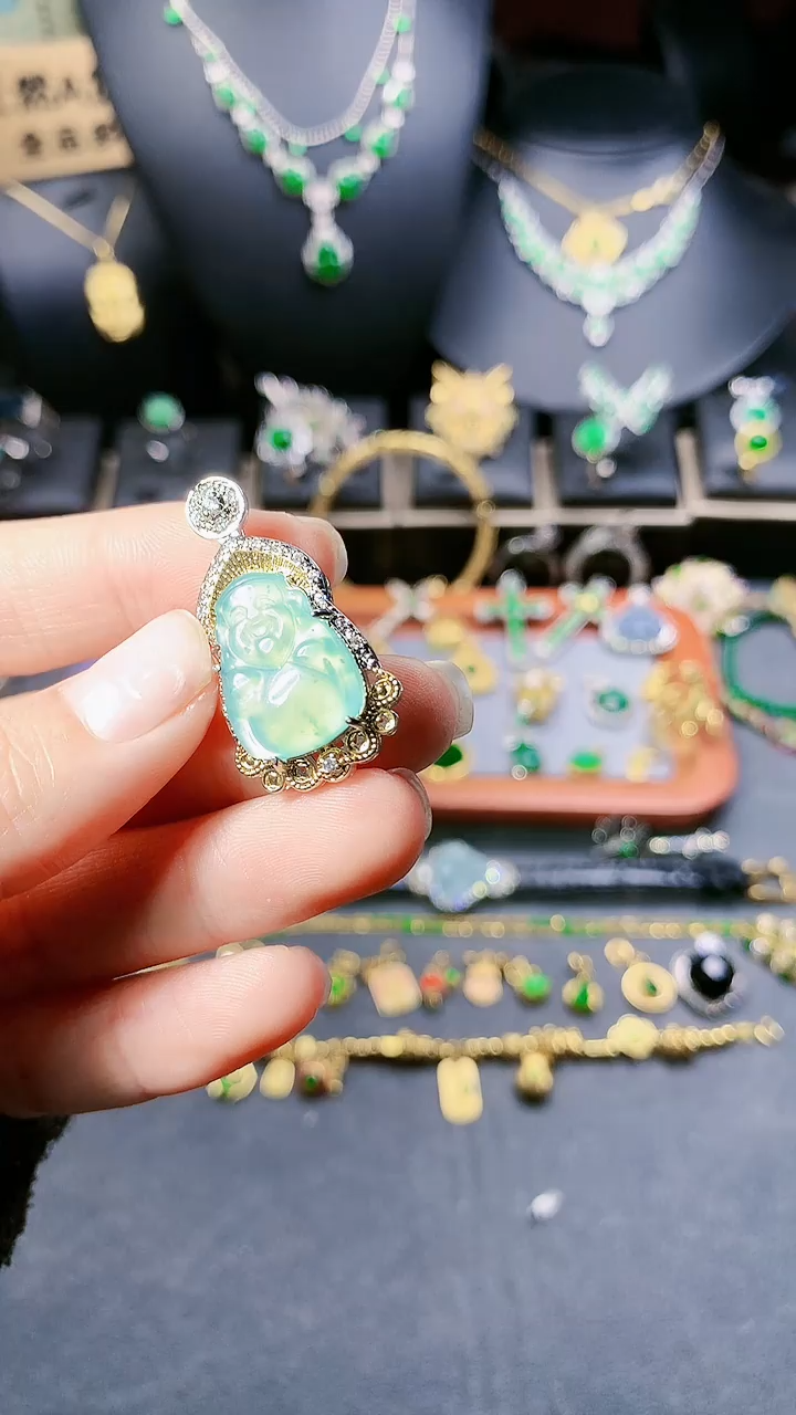 【闪购商品】翡翠吊坠(不含链)未镶嵌吊坠