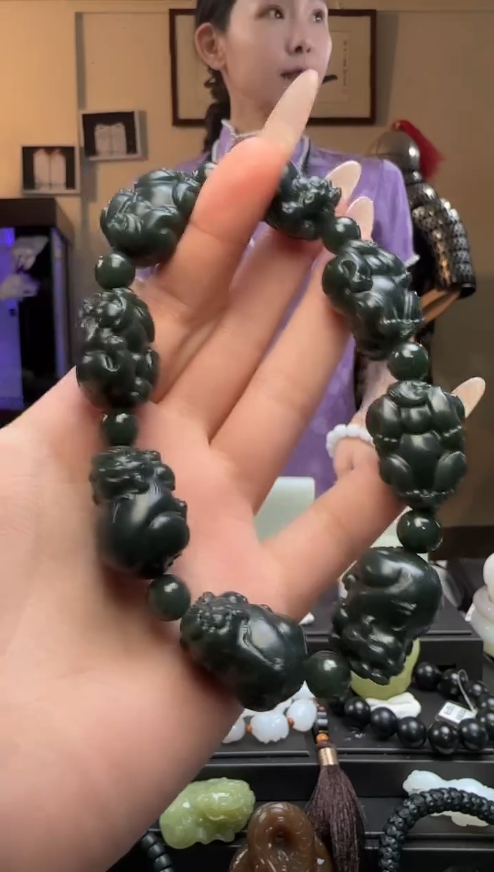 【闪购商品】和田玉青玉貔貅未镶嵌手串