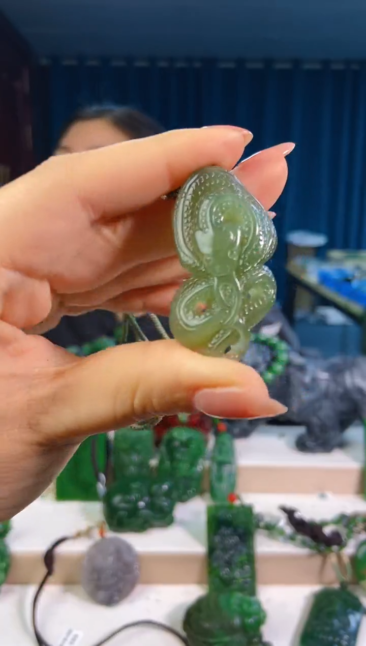 和田玉未镶嵌挂件1