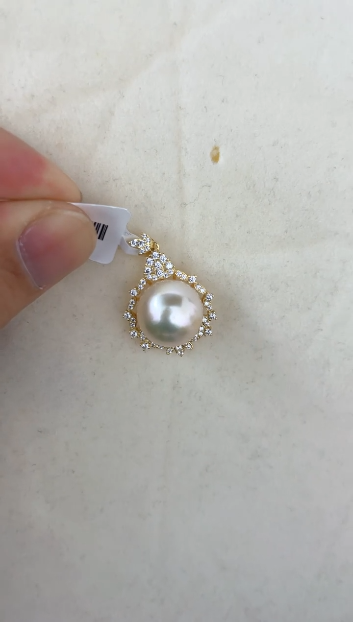 【闪购商品】海水珍珠颈饰银S925镶嵌吊坠