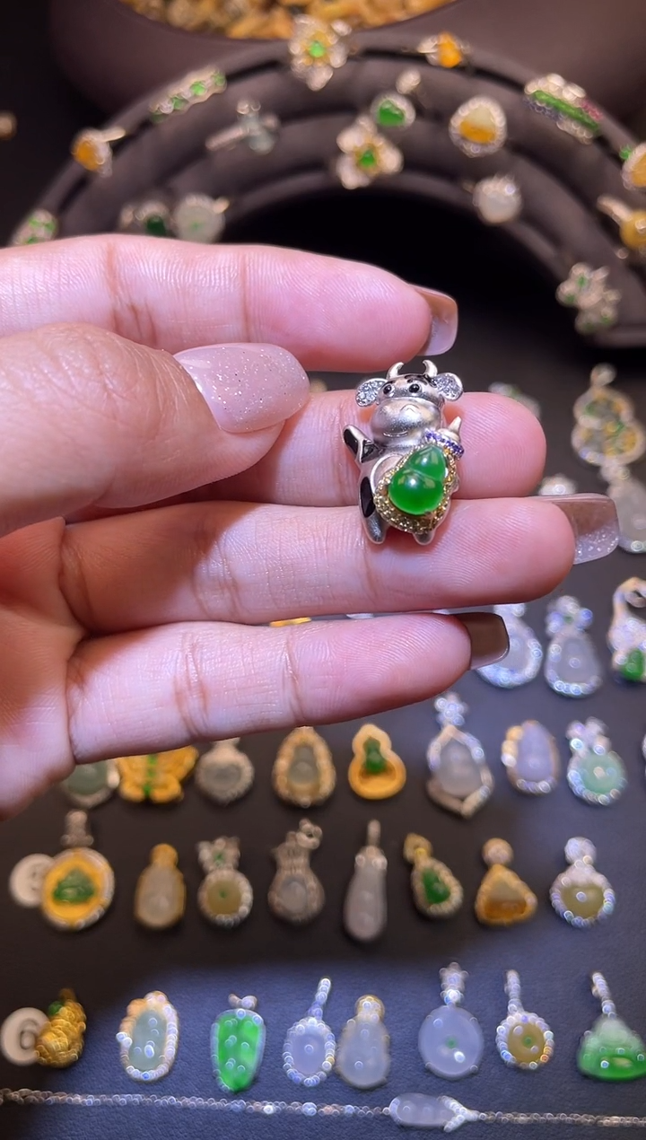 吊坠(不含链)银S925镶嵌翡翠1