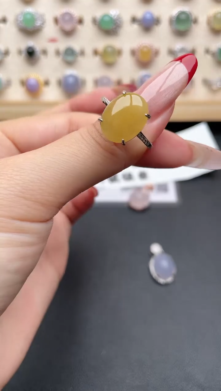 【闪购商品】翡翠戒指银S925镶嵌一物一证一礼盒