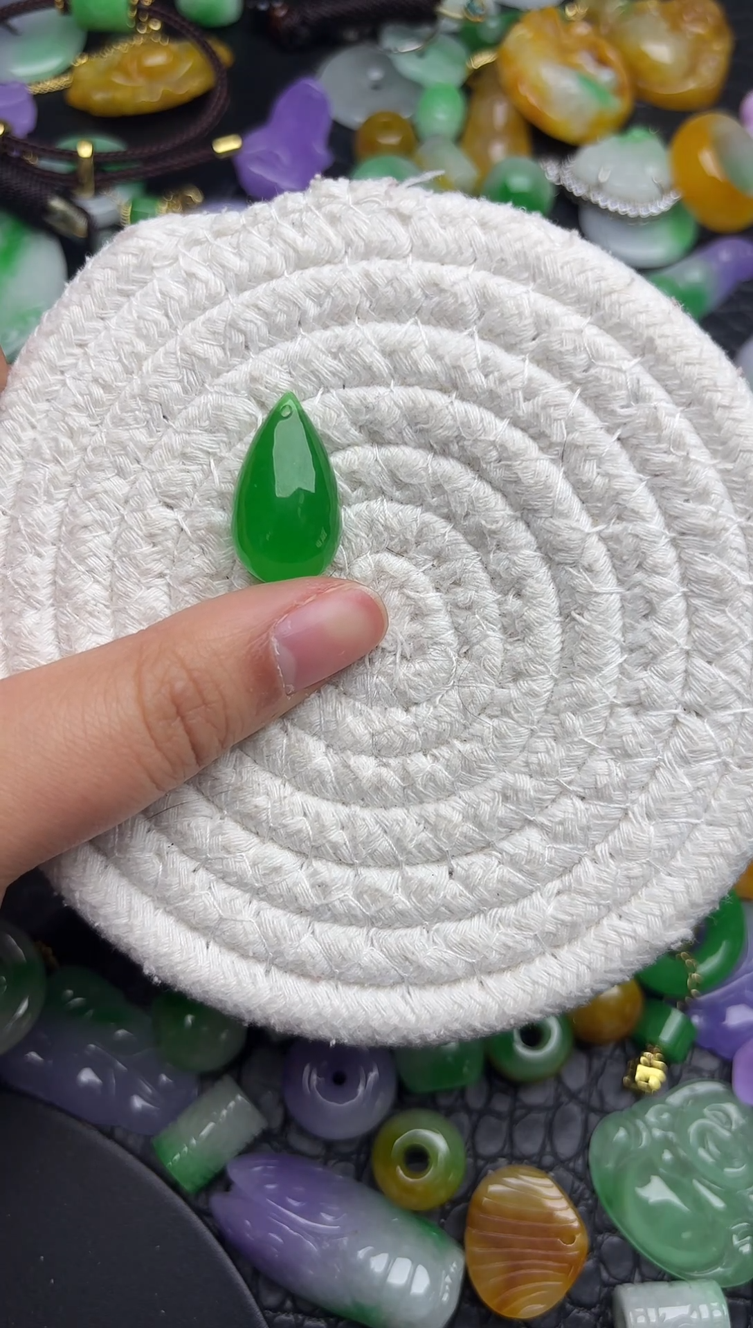 颈饰未镶嵌翡翠大****）缅甸翡翠吊坠