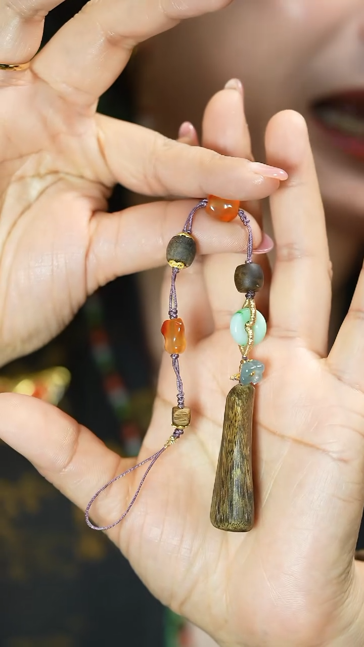 【闪购商品】翡翠吊坠(不含链)未镶嵌支持48小时鉴赏