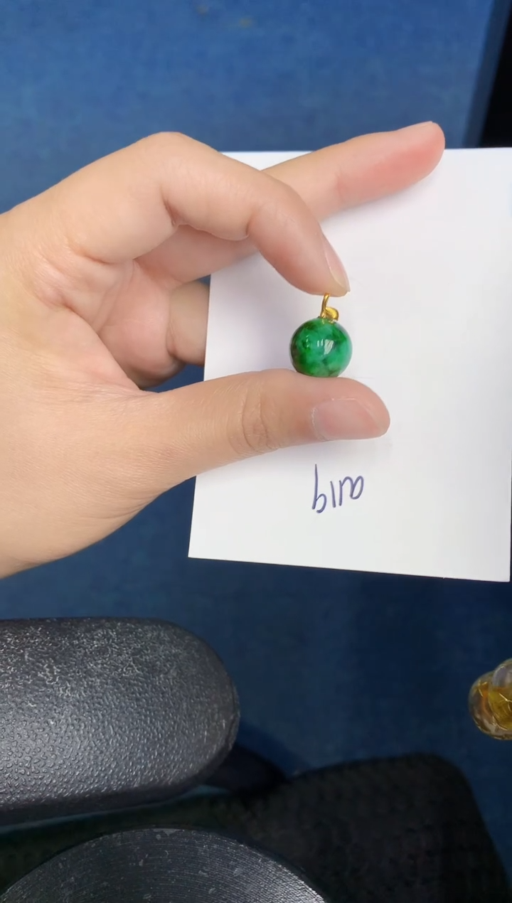 【闪购商品】翡翠颈饰18K金镶嵌00000000000