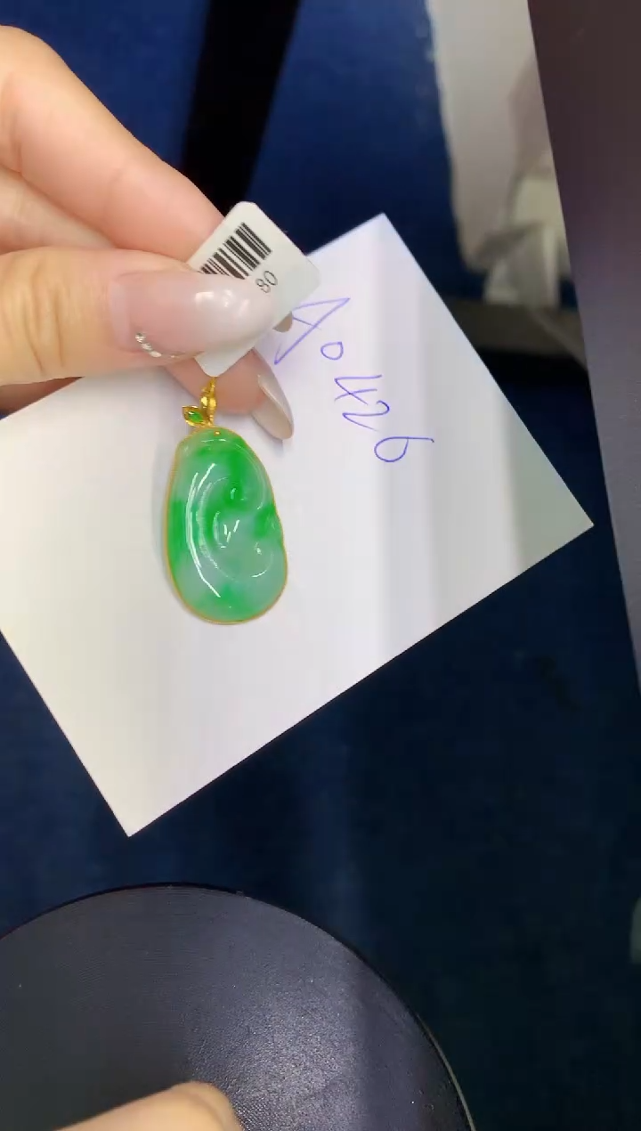 【闪购商品】翡翠颈饰18K金镶嵌000000000000
