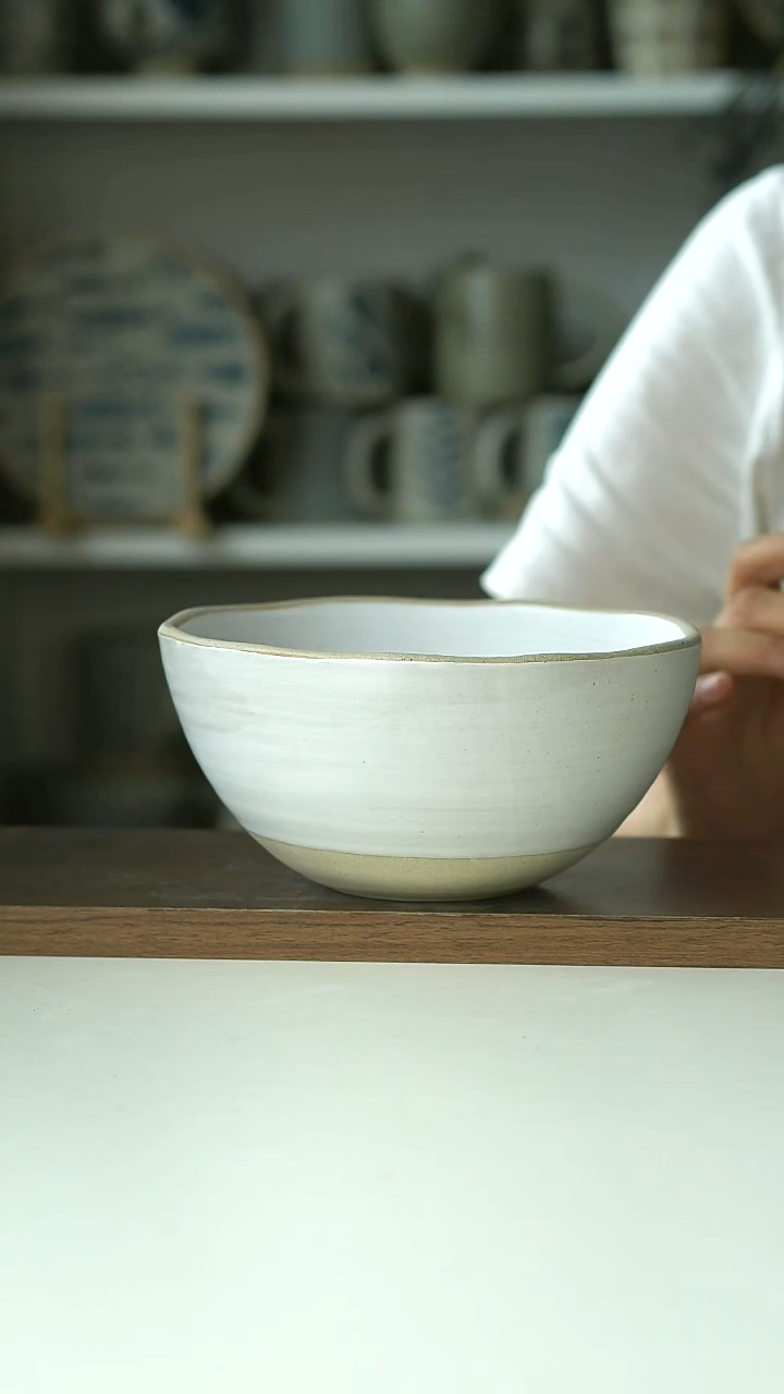 微瑕粗陶螺纹面汤碗16.5cm@4-2@