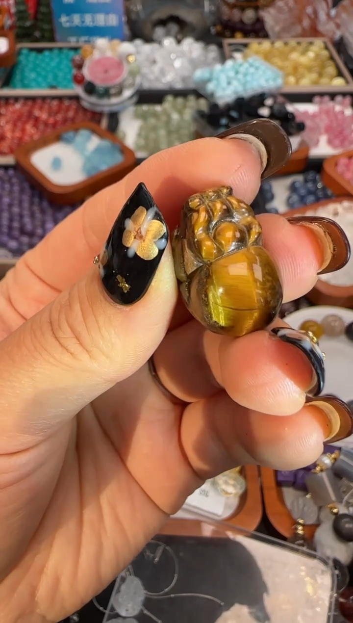 颈饰未镶嵌木变石（虎睛石）29a多样性发其一/1.2/1个