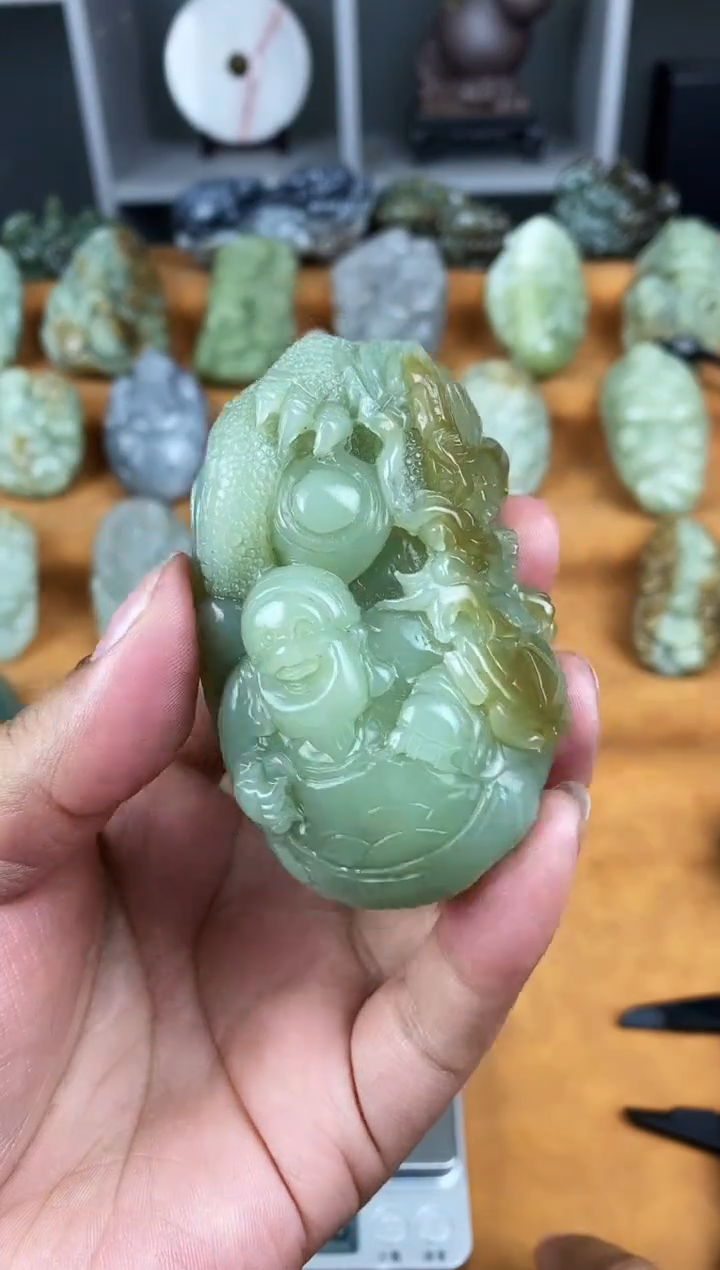 未镶嵌和田玉把件1