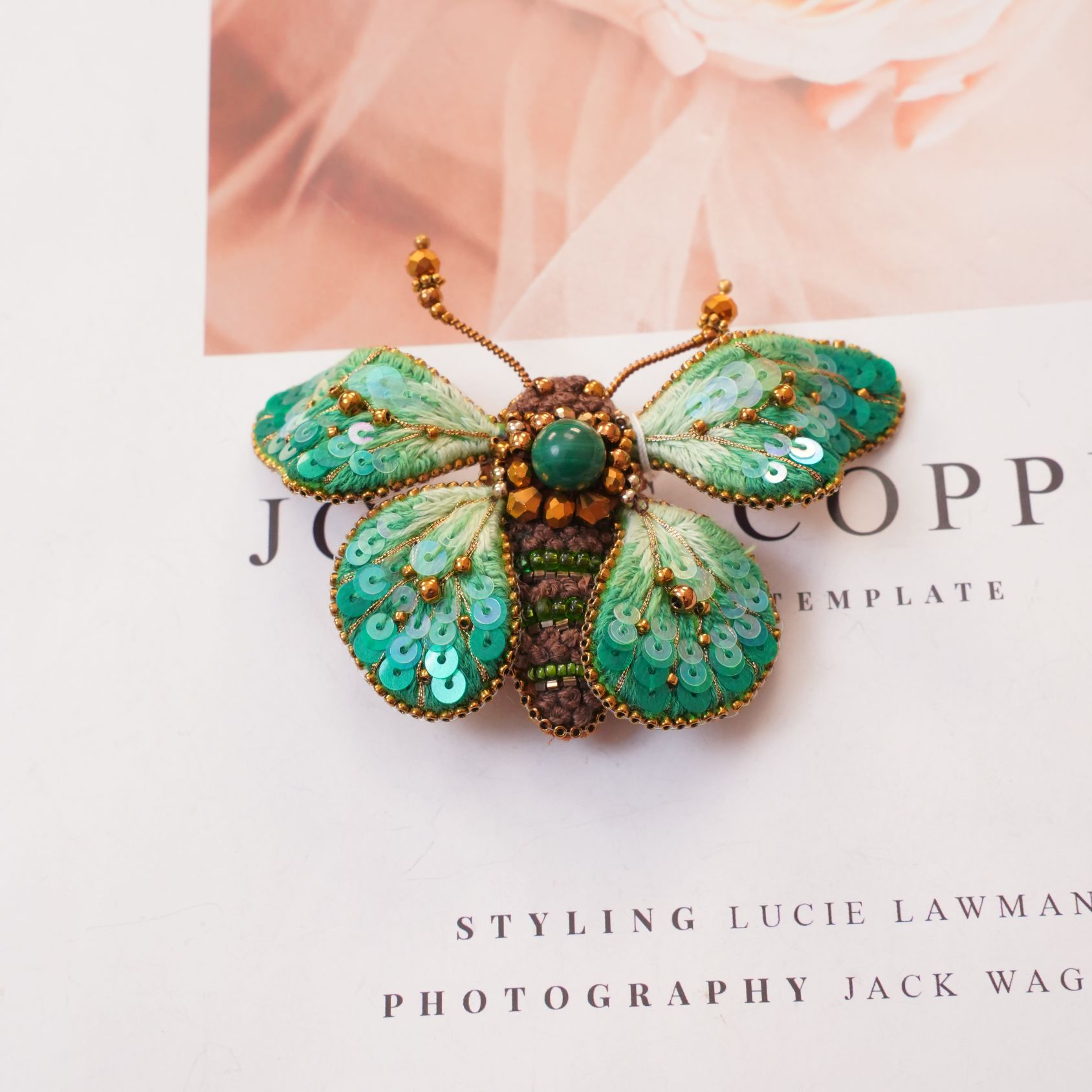 铜合金琉璃胸针 铜合金 绿色蝴蝶重工复古胸针