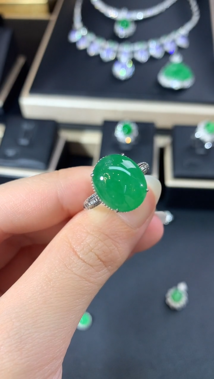 【闪购商品】翡翠戒指18K金镶嵌A494多样性发一件|6800