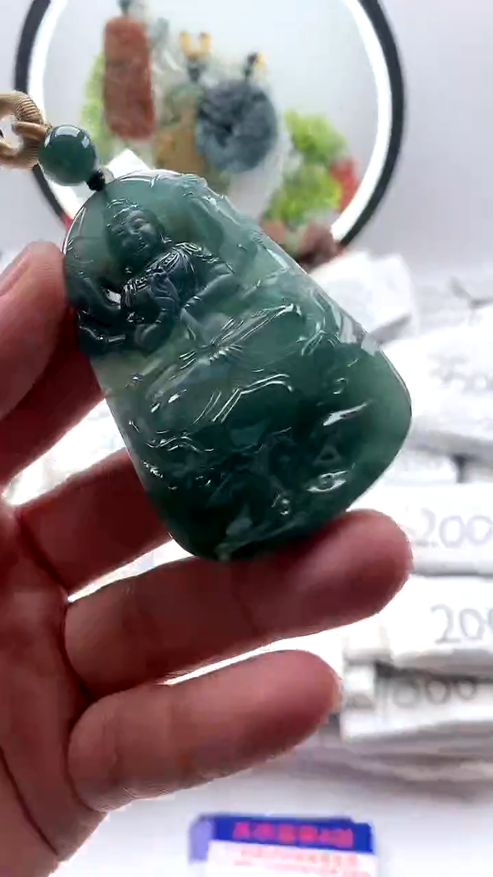 【闪购商品】翡翠颈饰未镶嵌千手观音