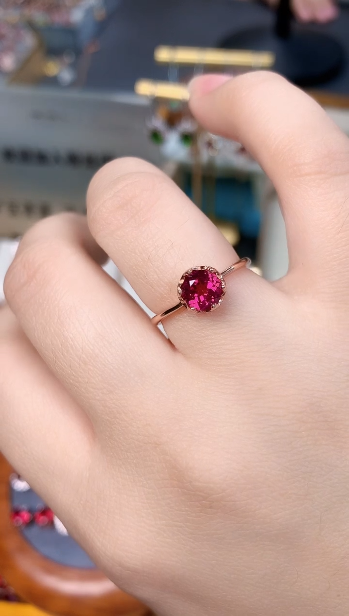 【闪购商品】石榴石戒指银S925镶嵌天然镁铝