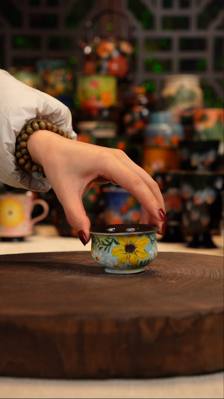 油画   釉下彩   杯子