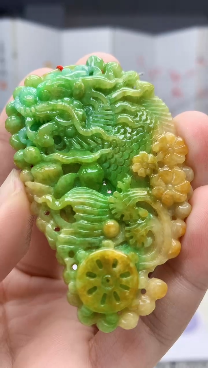 【闪购商品】定制翡翠未镶嵌4812bb-毛货挂件86