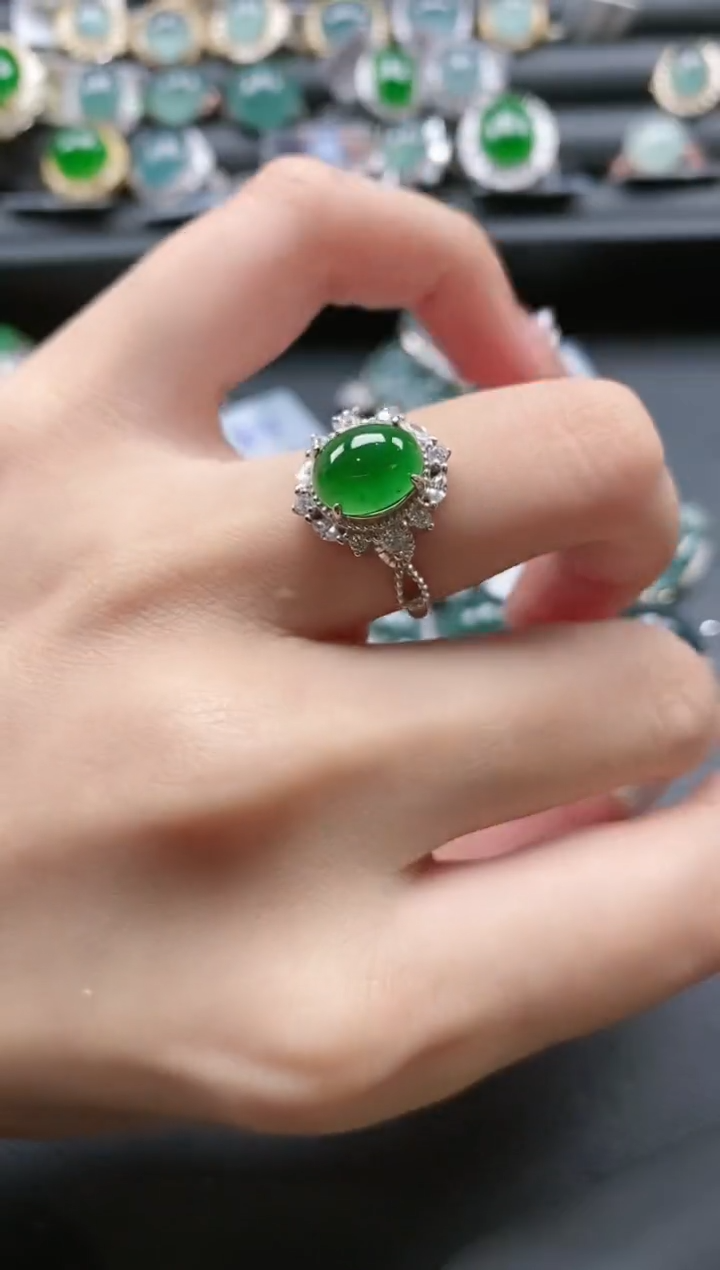 【闪购商品】翡翠戒指银S925镶嵌51511