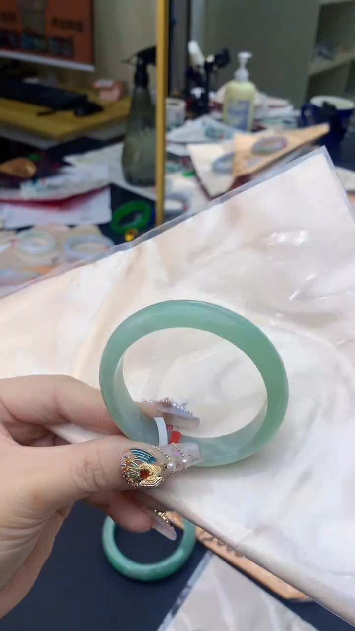 【闪购商品】翡翠手镯未镶嵌0062185915