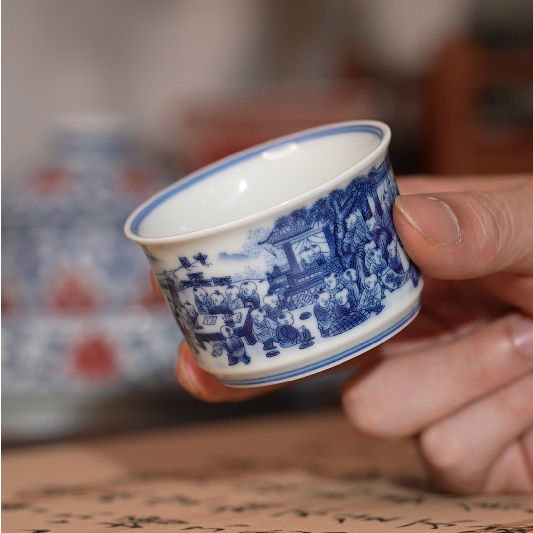 青花瓷百子图高温釉下客杯口径6高4容量50cc