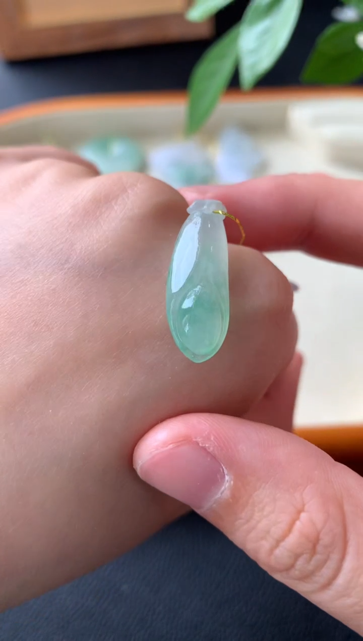 【闪购商品】定制翡翠未镶嵌A71            