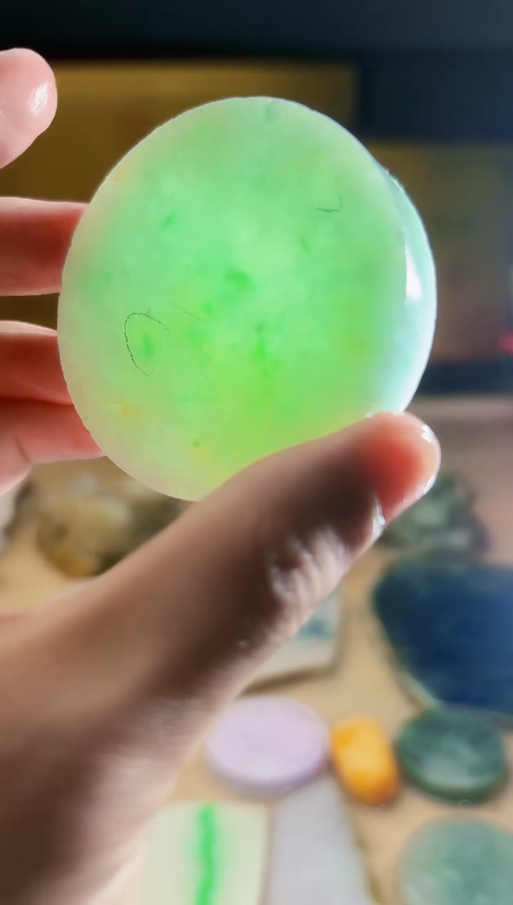 翡翠挂件未镶嵌A货张麦7213