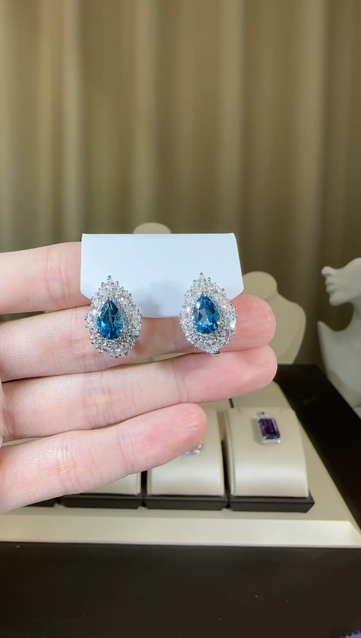 【闪购商品】托帕石耳饰银S925镶嵌9*7mm耳扣