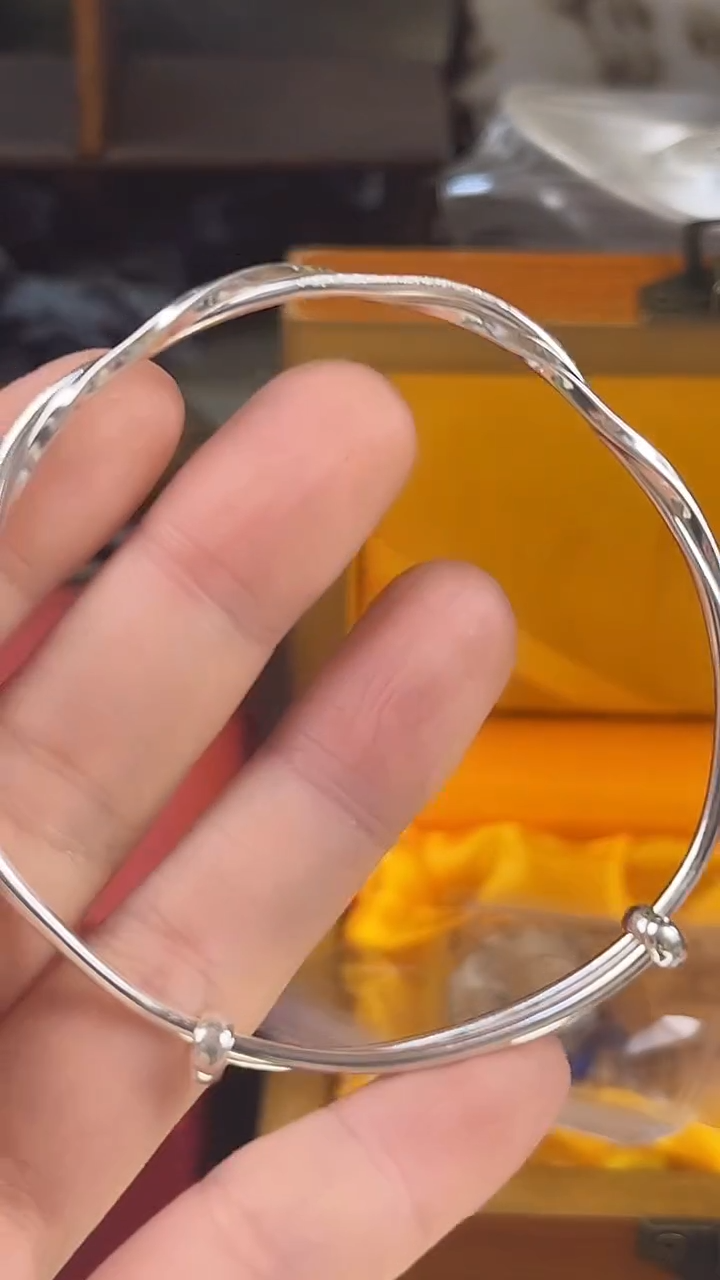 无足银莫比乌斯足银999