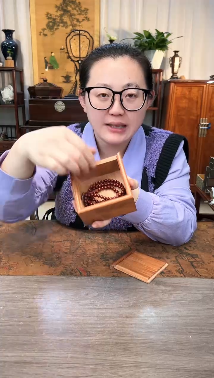 【闪购商品】紫檀木类成套家具小叶紫檀0.6/108鸡血红手串