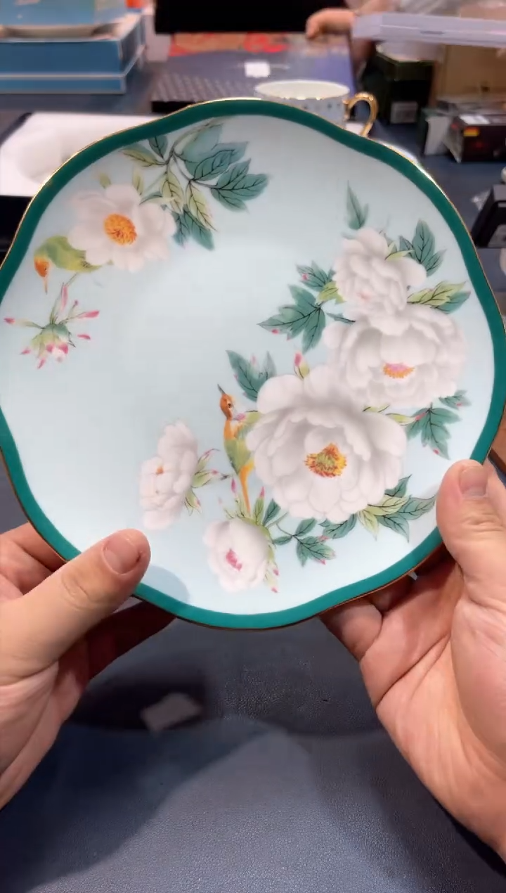 【闪购商品】碗CF-P183全场正品，京东包邮