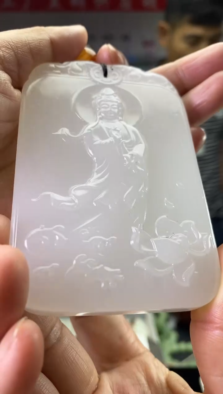 天然玉石未镶嵌颈饰