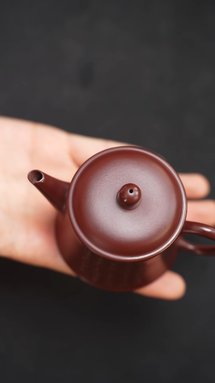 【闪购商品】紫砂茶壶紫朱泥柱瓦刻绘90CC