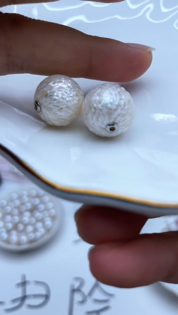 淡水珍珠银S925镶嵌吊坠(不含链)路路通多其性发其一