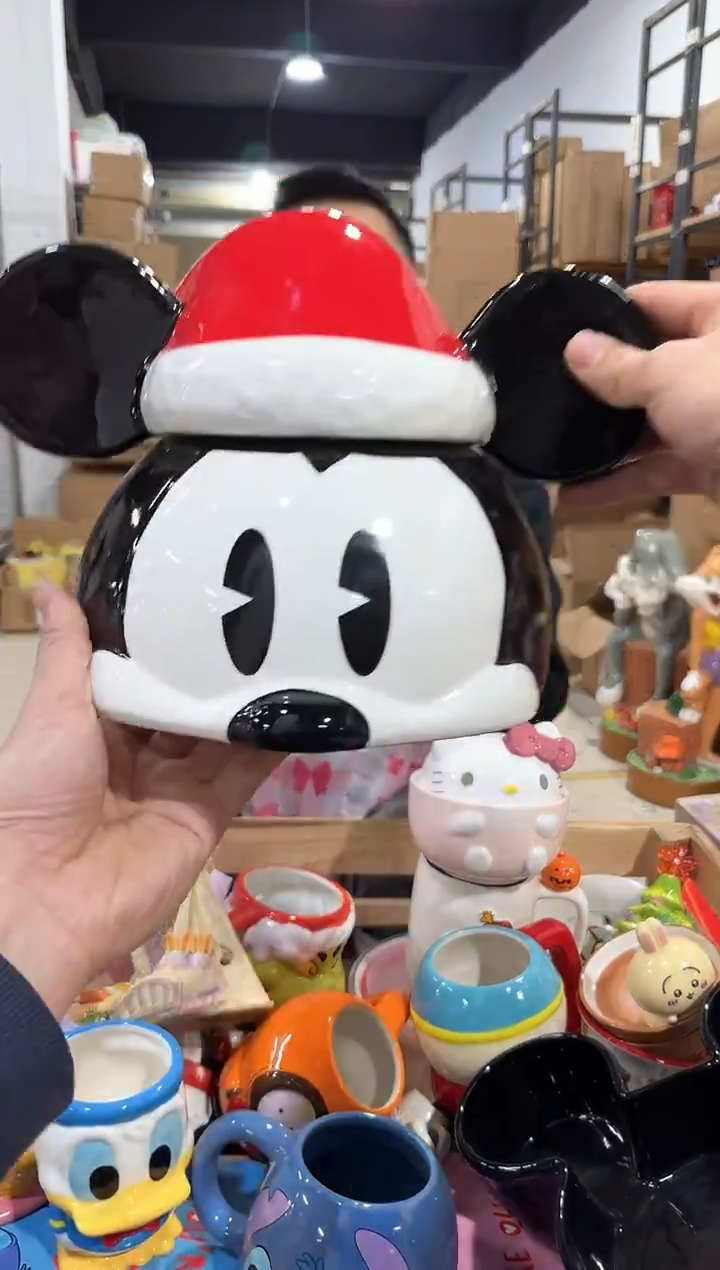 瓷片新款大号原盒米奇头罐