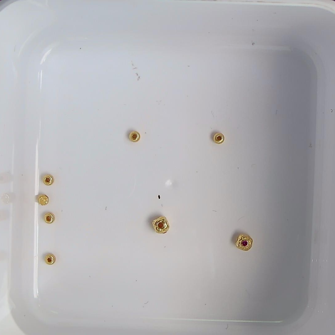 黄金足金小金 豆