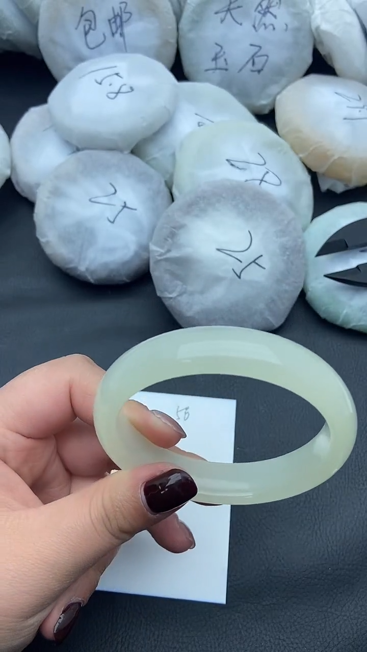 未镶嵌手镯石英质玉50+59/60