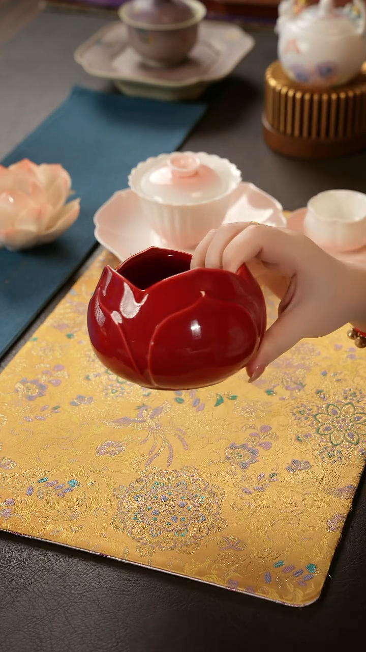 青云茶斋陶瓷茶具红色莲花建水
