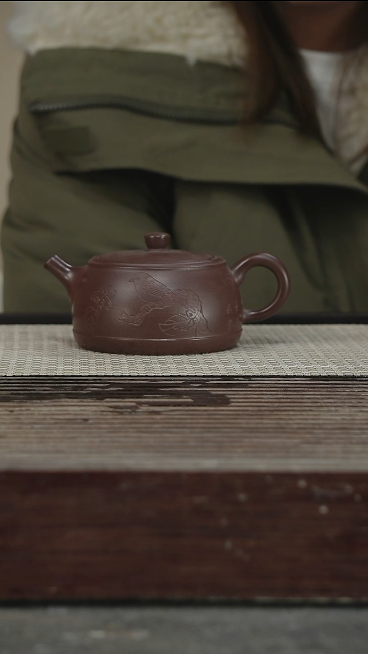 茶壶紫砂75号240CC