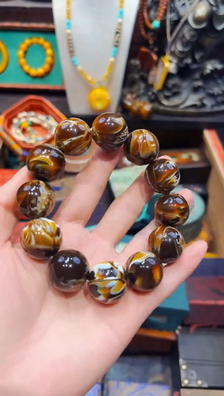 【闪购商品】琥珀裸石未镶嵌欣妹专属精选链接a151551