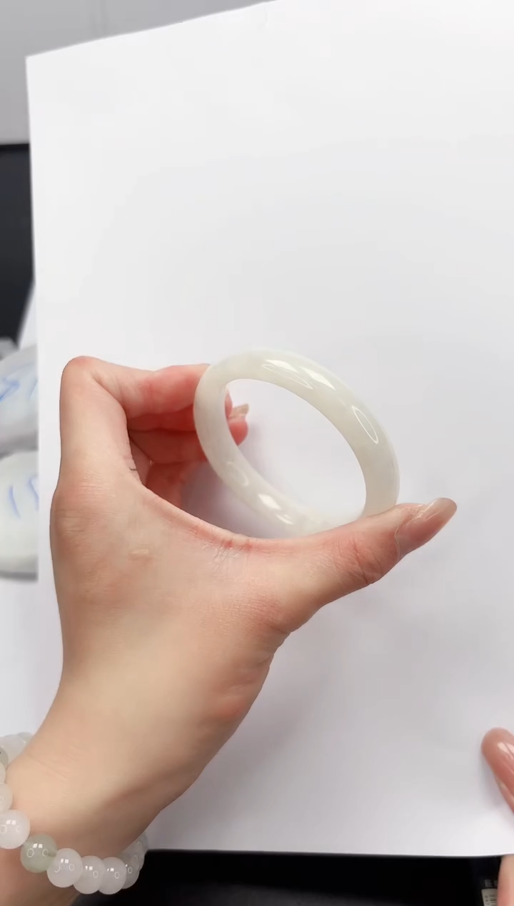 【闪购商品】和田玉手镯未镶嵌A231-55.8